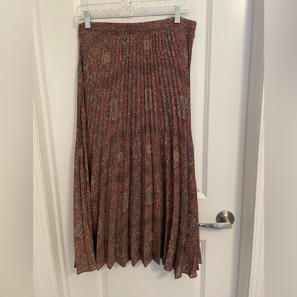 NWT - Max Studio Red/Gray Pleated Midi Skirt - Size L (10-12)